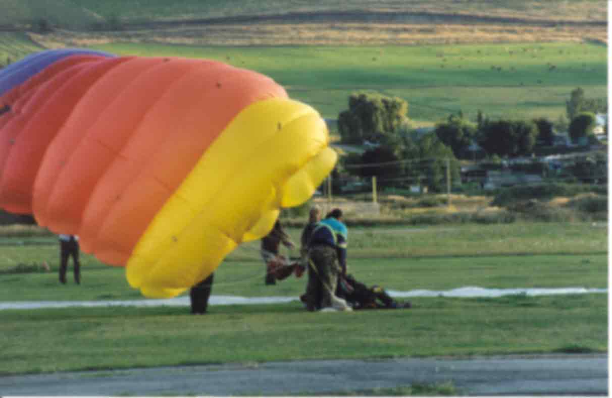 Duke Procter skydive landing, September 27,1999
